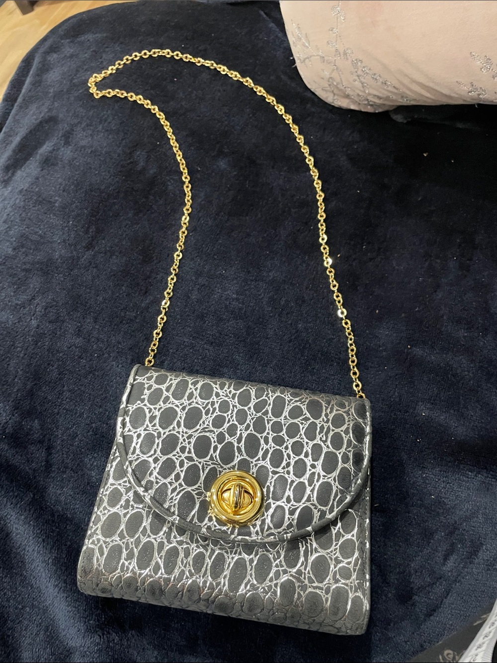Vintage 50’s Theodora of California Metallic Iridescent Croc Chain Bag